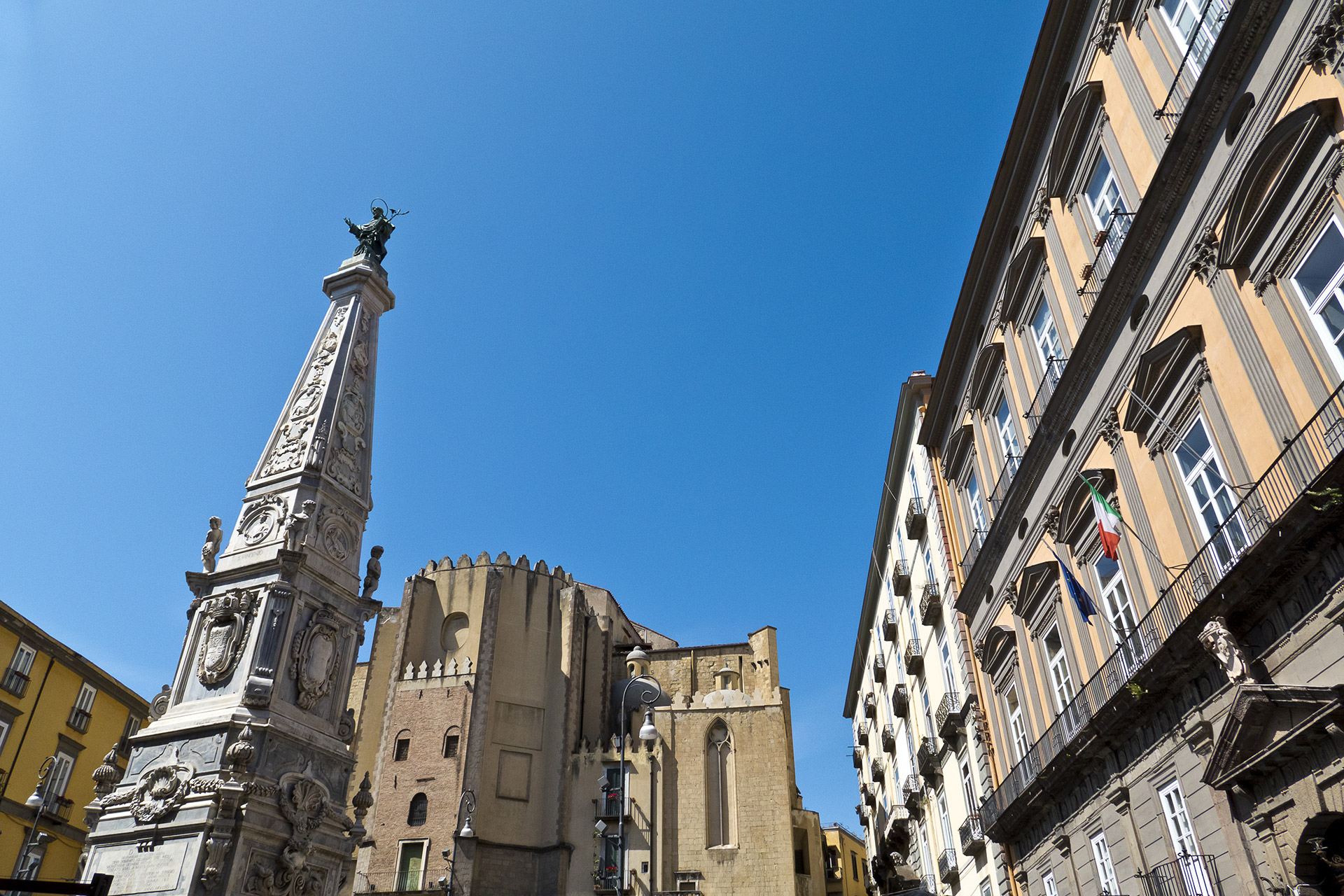 Center of Naples